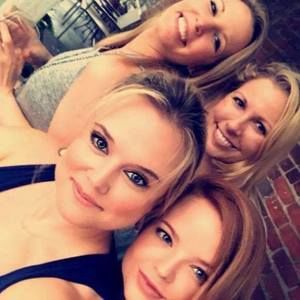 Meet your Posher, Nell